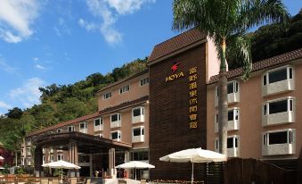 Hoya Hot Spring Resort & Spa