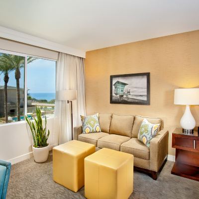 Oceanview King Room with Sofabed No Balcony