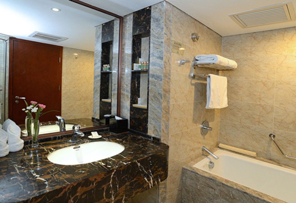 主楼商务大床房