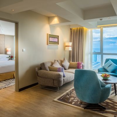 Suite Keluarga Dua Bilik Tidur dengan Pemandangan Laut dan Teres