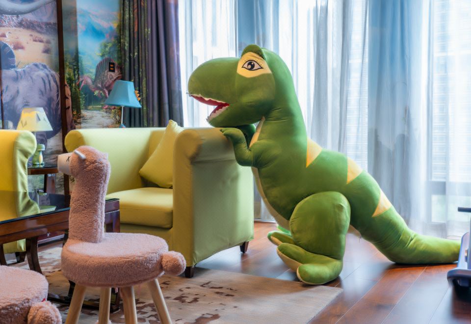 Zhaolin Grand Hotel BeijingDinosaur Legend Duplex Suite