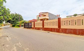 OYO 90945 Arizon Kost - Housity