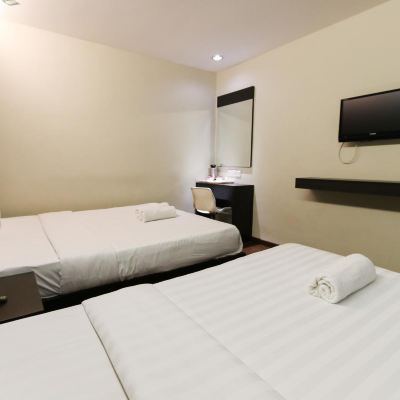 Deluxe Family Room (No Window) Kupon Hotel 99 - Bandar Klang