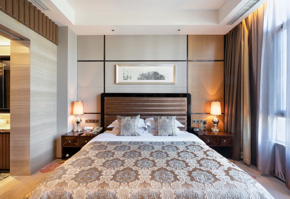 The Purple Palace NanjingJL Superior Suite