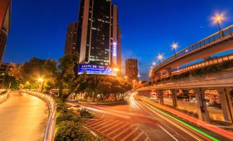 Tianxiu Hotel (Guangzhou Railway Station Xiaobei Metro Station)