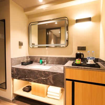 高級雙床房 如家商旅飯店（哈爾濱哈西萬達廣場高鐵站店）優惠