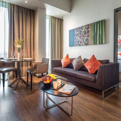 行政豪華特大床房 新加坡柏薇樟宜飯店優惠