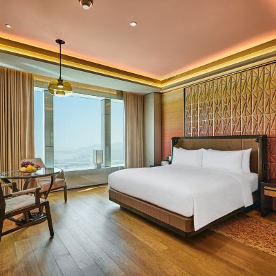 Resort Premier View King Room