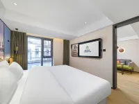 Campanile Hotel (Huangshan Shexian Huizhou Ancient City Scenic Area)