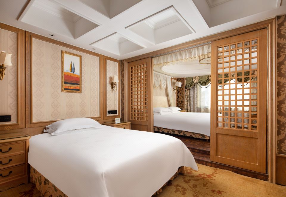 Deluxe Parent-child Room