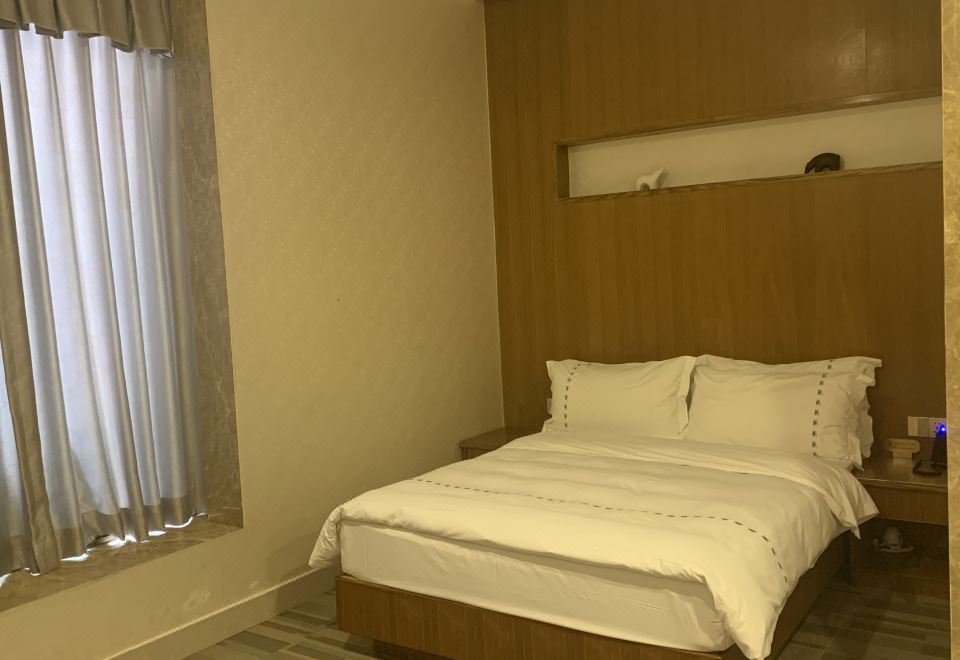 泉栈9号楼3房1厅