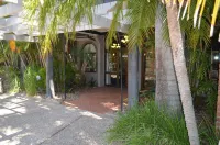 Brisbane International Virginia Hotel di 