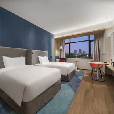 標準雙床房 廣州番禺智選假日酒店優惠