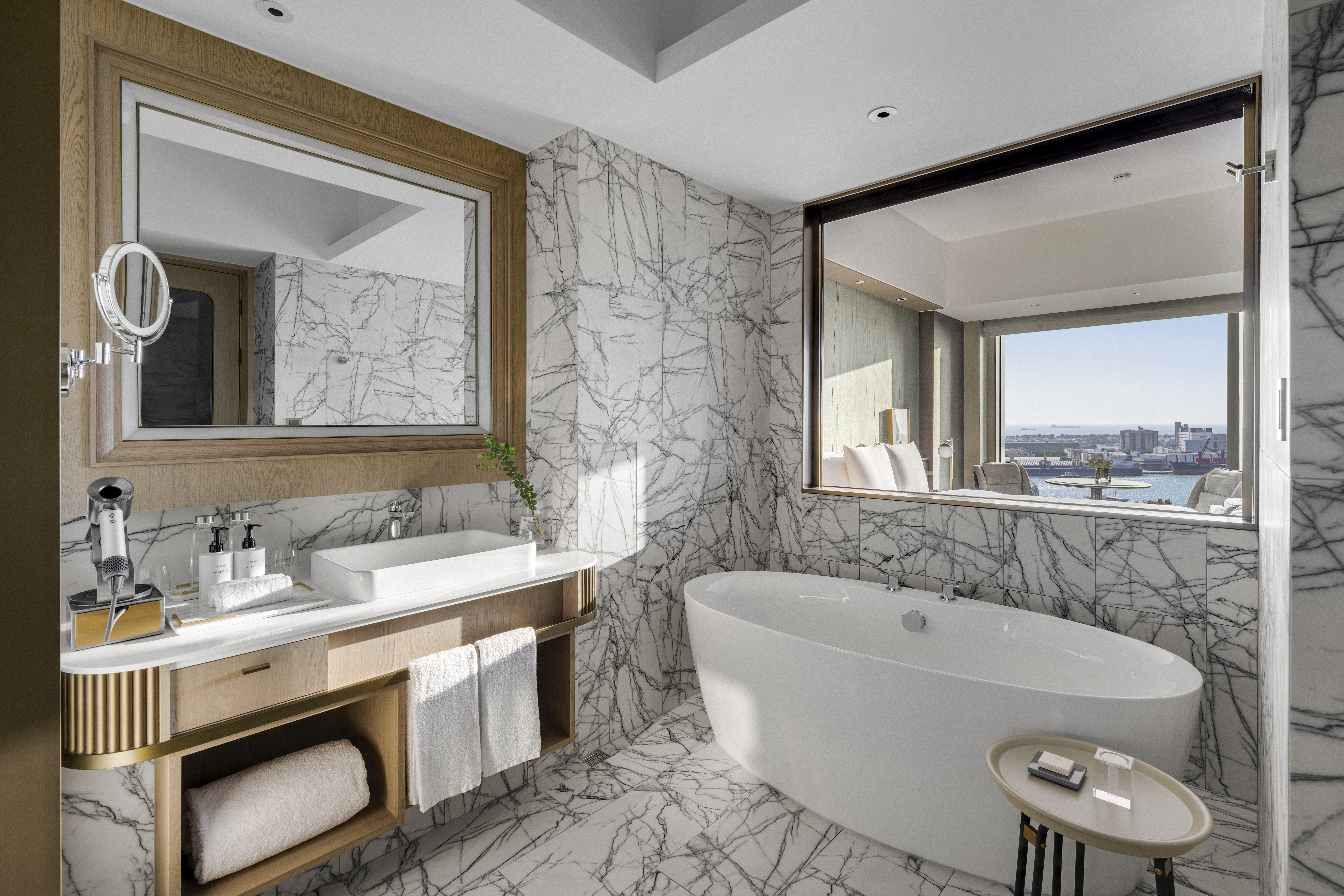 港湾海景豪华经典大床房