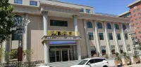 Xinzheng Beiyuan Famous Hotel Các khách sạn gần Zhongyuan University of Technology (West to Hospital of Zhongyuan University of Technology)