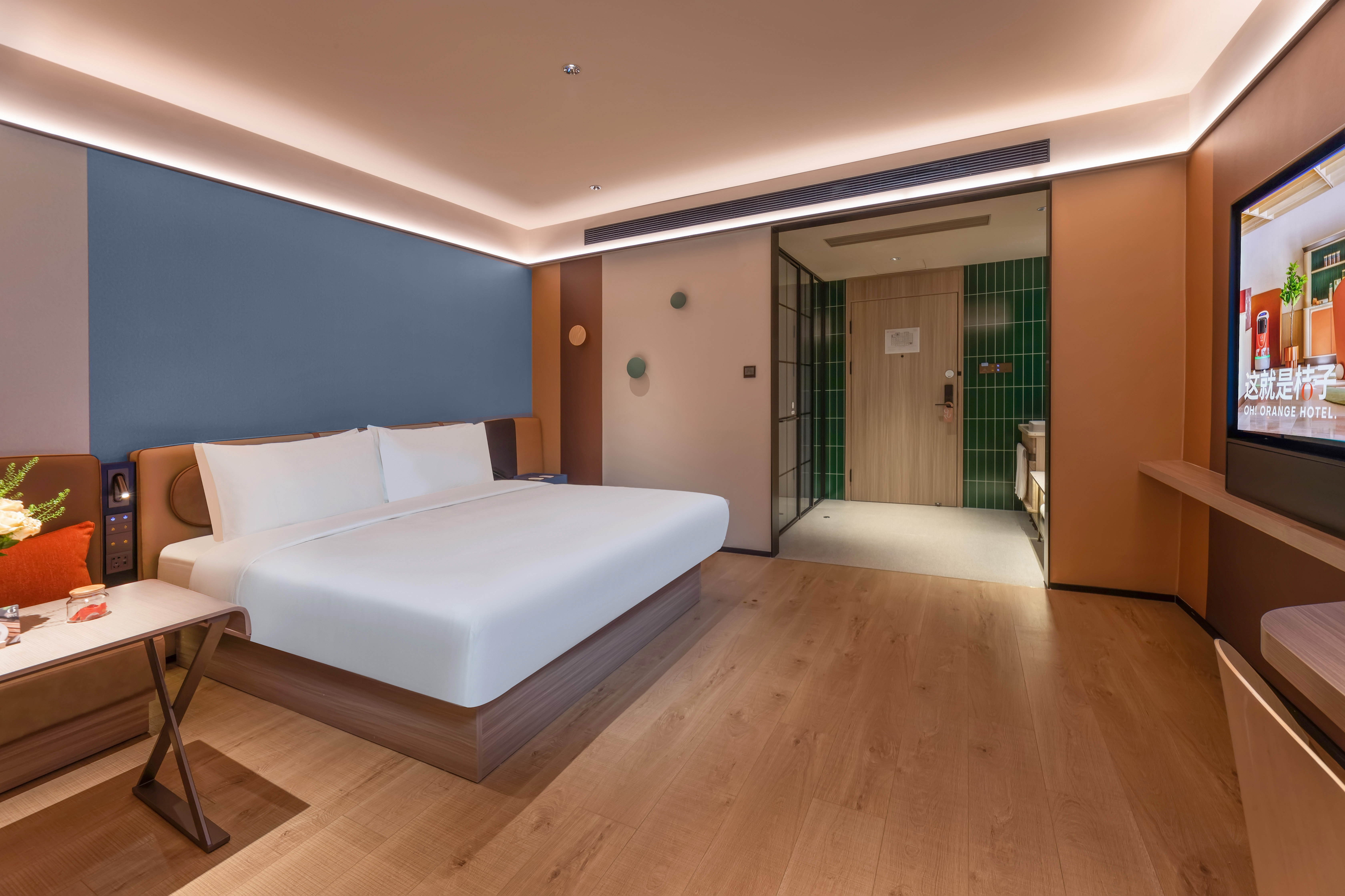 大床房（智能客控+电视投屏+小冰箱+智能马桶）