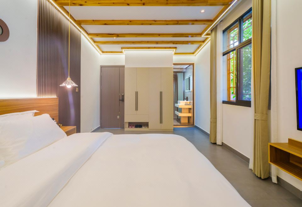 晨霜 | 豪華大床房