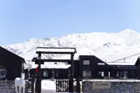 Guoluo Zhuosa Pastoral Snow Mountain Ranch Homestay Ξενοδοχεία στην πόλη 
