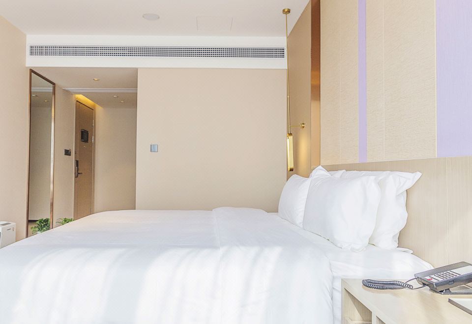 豪华大床房（慕思床垫+专属熏衣草洗护+记忆枕）