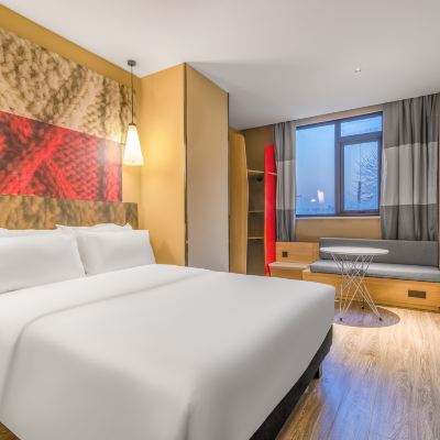 Double Room 宜必思酒店（天津西站南廣場店）優惠