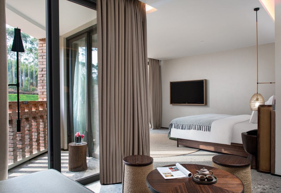 谱璇豪华大床房