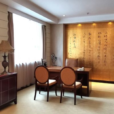 至尊豪華家庭套房 連雲港金陵雲台賓館優惠