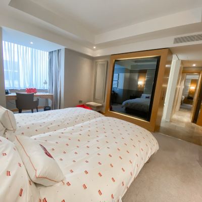 Family Connecting Room Conrad London St. James Promo Code