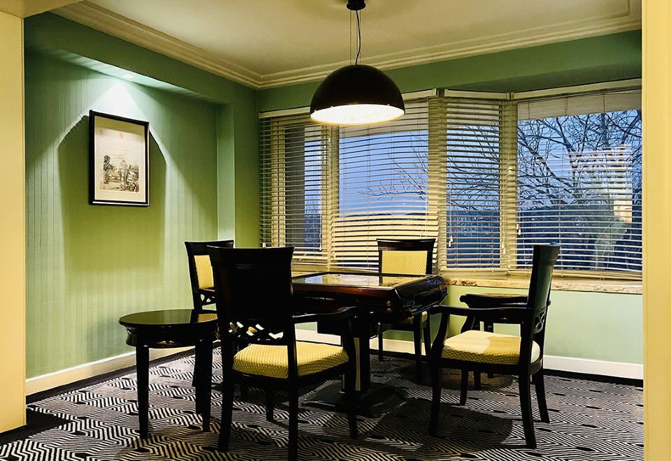 汤泉麻雀豪华套房