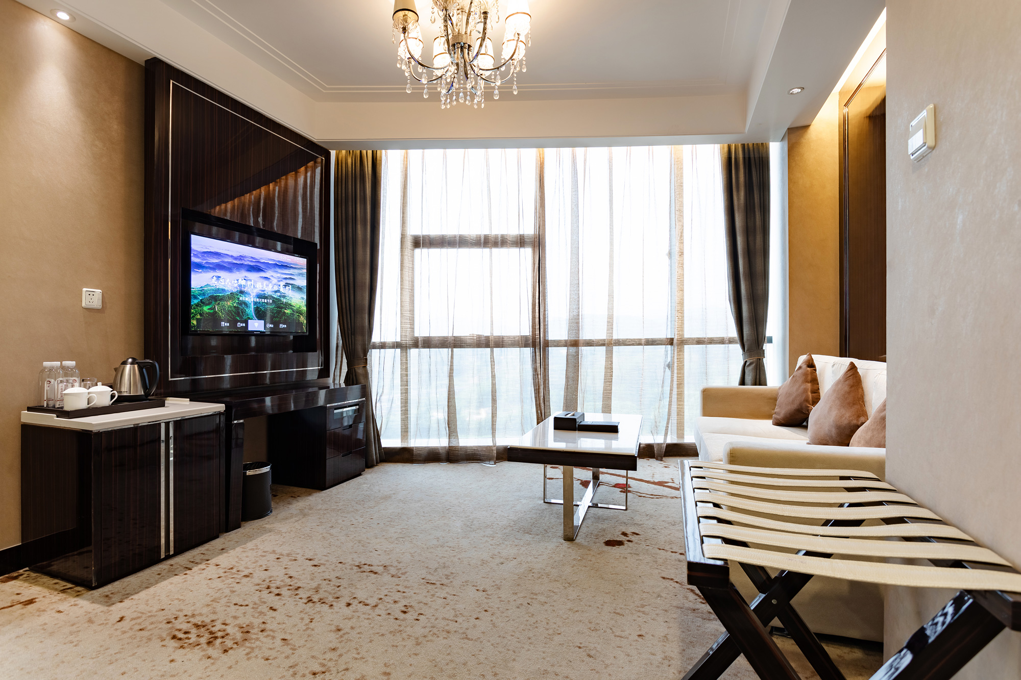 栖迟90°云浴河景套房