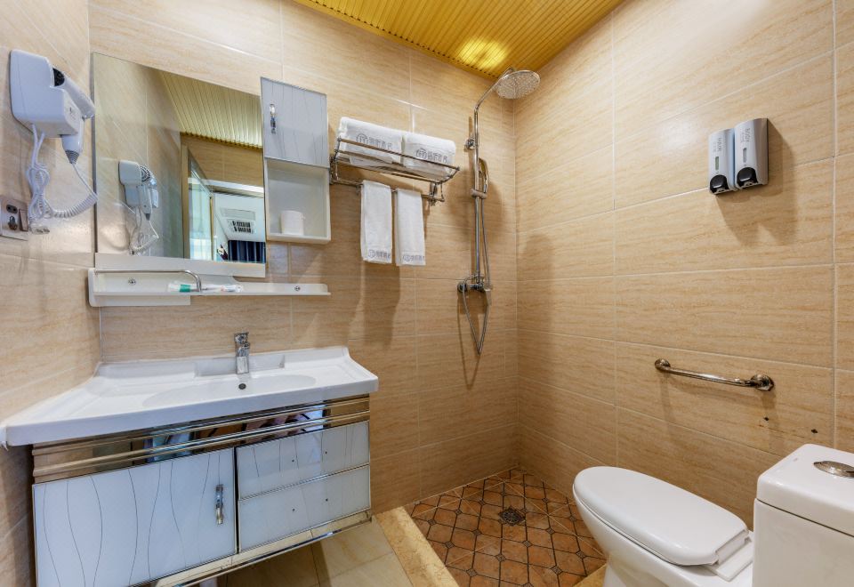 Jinting Hotel (Yanbian High-speed Railway Station Central Square)Guestroom (Double Bed)