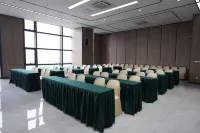 Unitour Hotel (Hechi Du'an Bus Terminal)