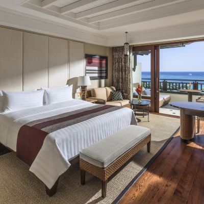 Premier King Room with Seaview Shangri-La Boracay Promo Code