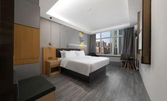 Home Inn (Xi'an Bell and Drum Tower Datang Xishi Subway Station Store)