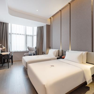 幾木城景雙床房（無線電充+手機投屏） 瀋陽中街故宮玫瑰亞朵飯店優惠