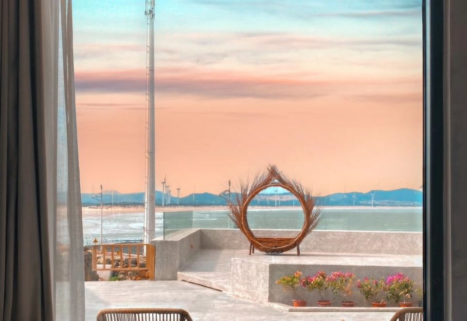 Guestroom - Sea-View (Double Bed)