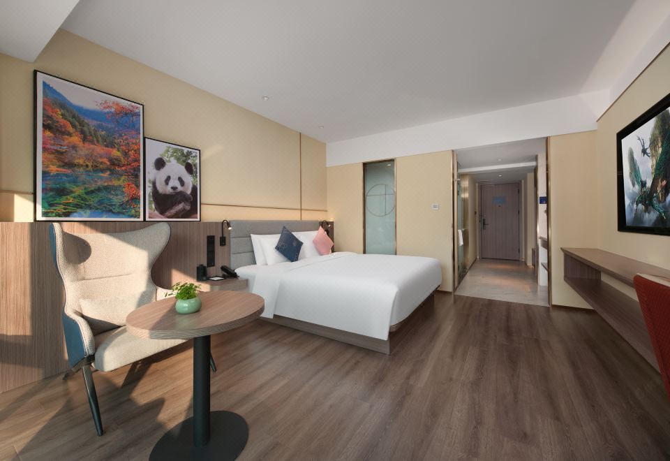 观景大床房（65寸可投屏+小冰箱＋加热毛巾杆）