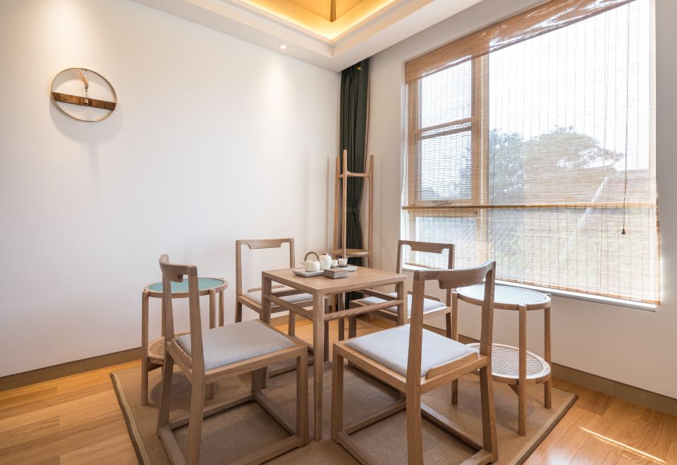 漫山小院·青一大床房