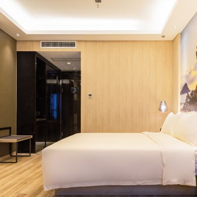 大床房 格林東方飯店（深圳平湖華南城禾花地鐵站店）優惠