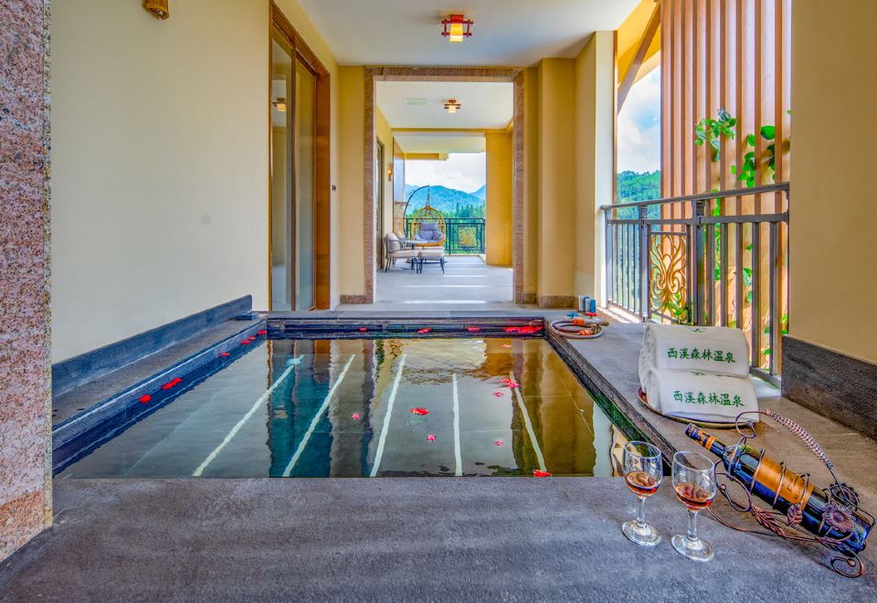 酒店B栋温泉套房I独立泡池