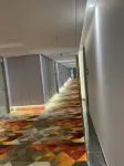 Yining Colorful Flower City Hotel (Liuxing Street Scenic Area)