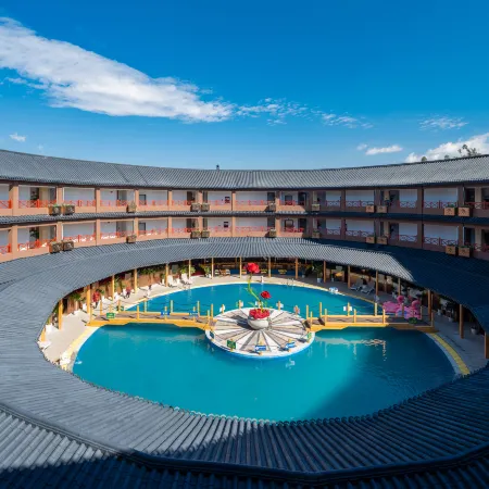 Rose Bowl Hotel