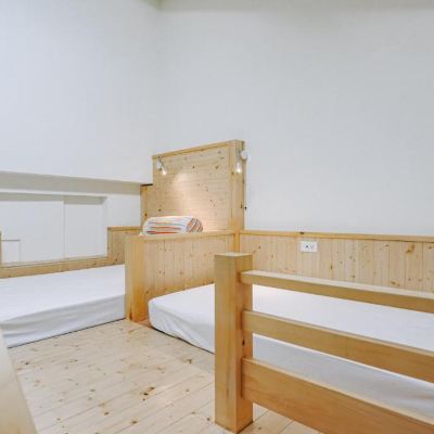 5床位混合宿舍間 阿信旅店優惠