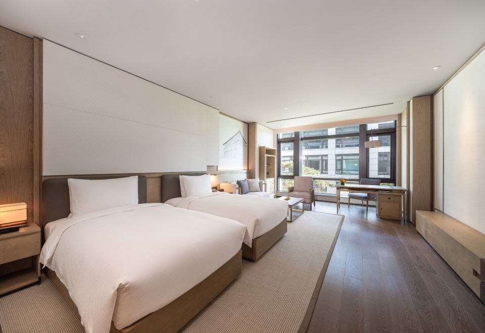 豪华园景双床房