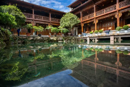 Heqing Cunshi Manor · YouRan Residence