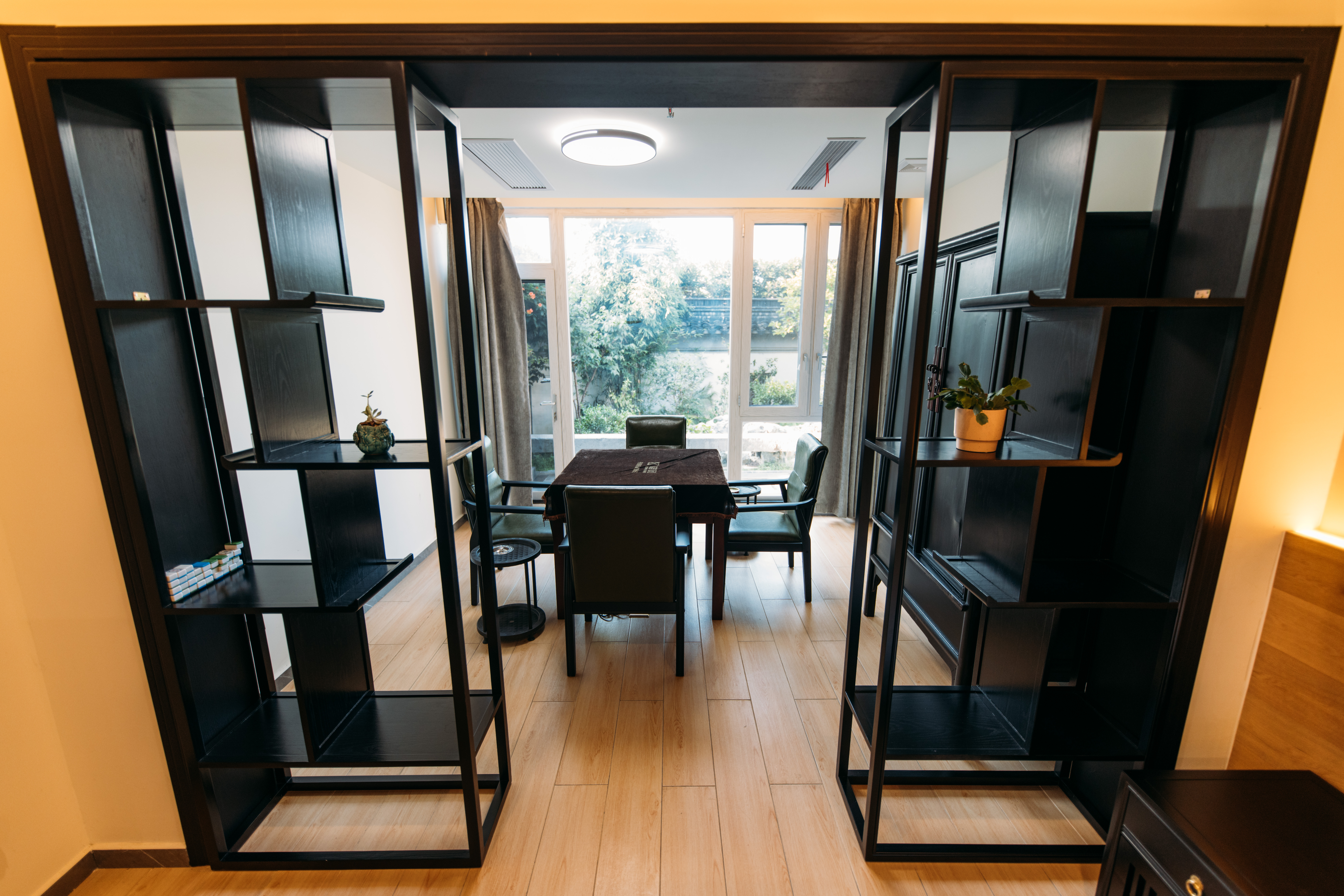 沁園春丨蘇式園林·庭院棋牌雙床房