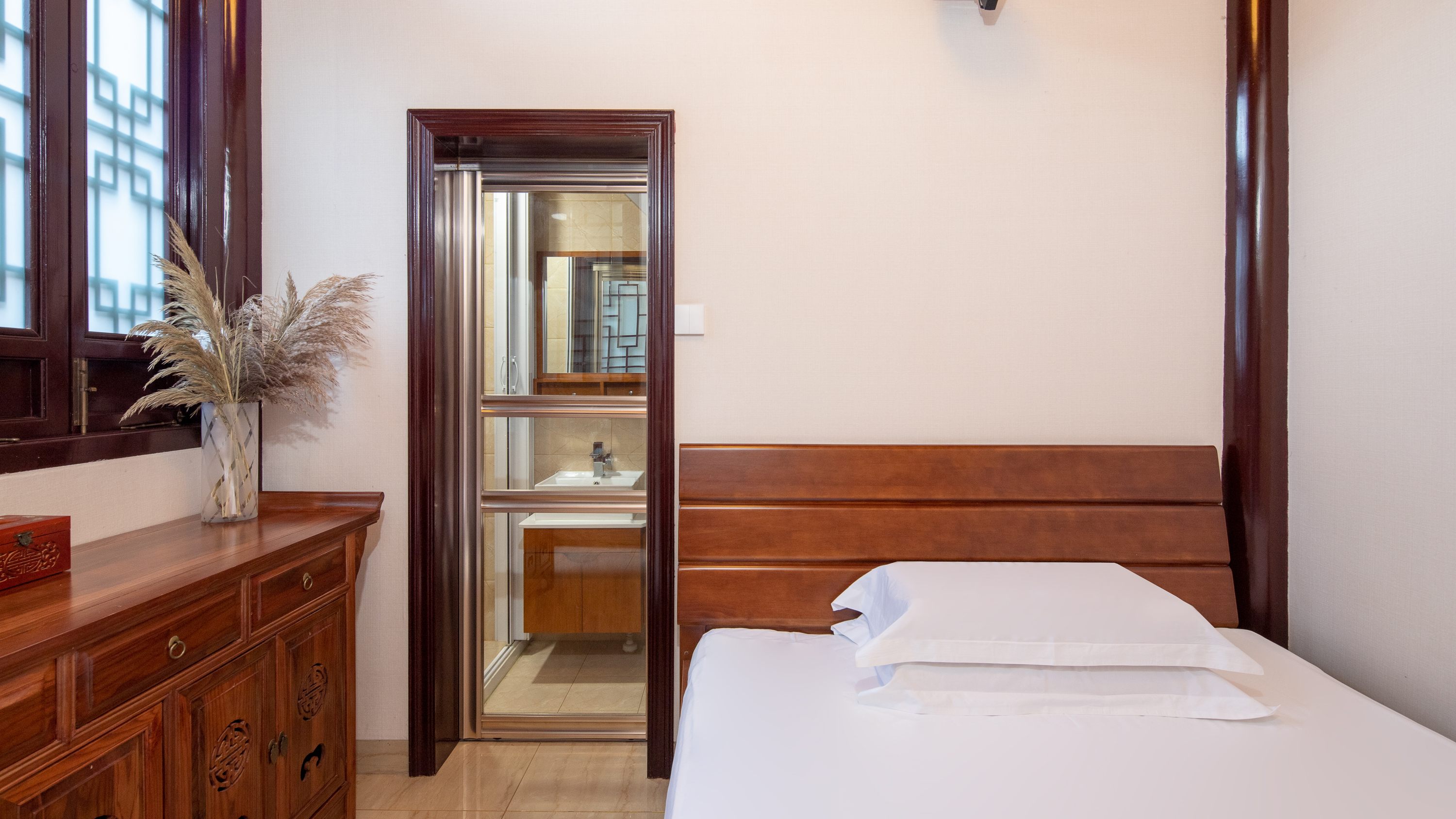 春色满园大床房（智能马桶+智能客控）