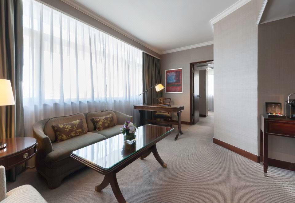 Marco Polo Hongkong HotelSuperior Suite