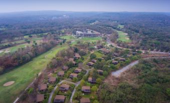 Mountain Creek Golf Resort & Residences