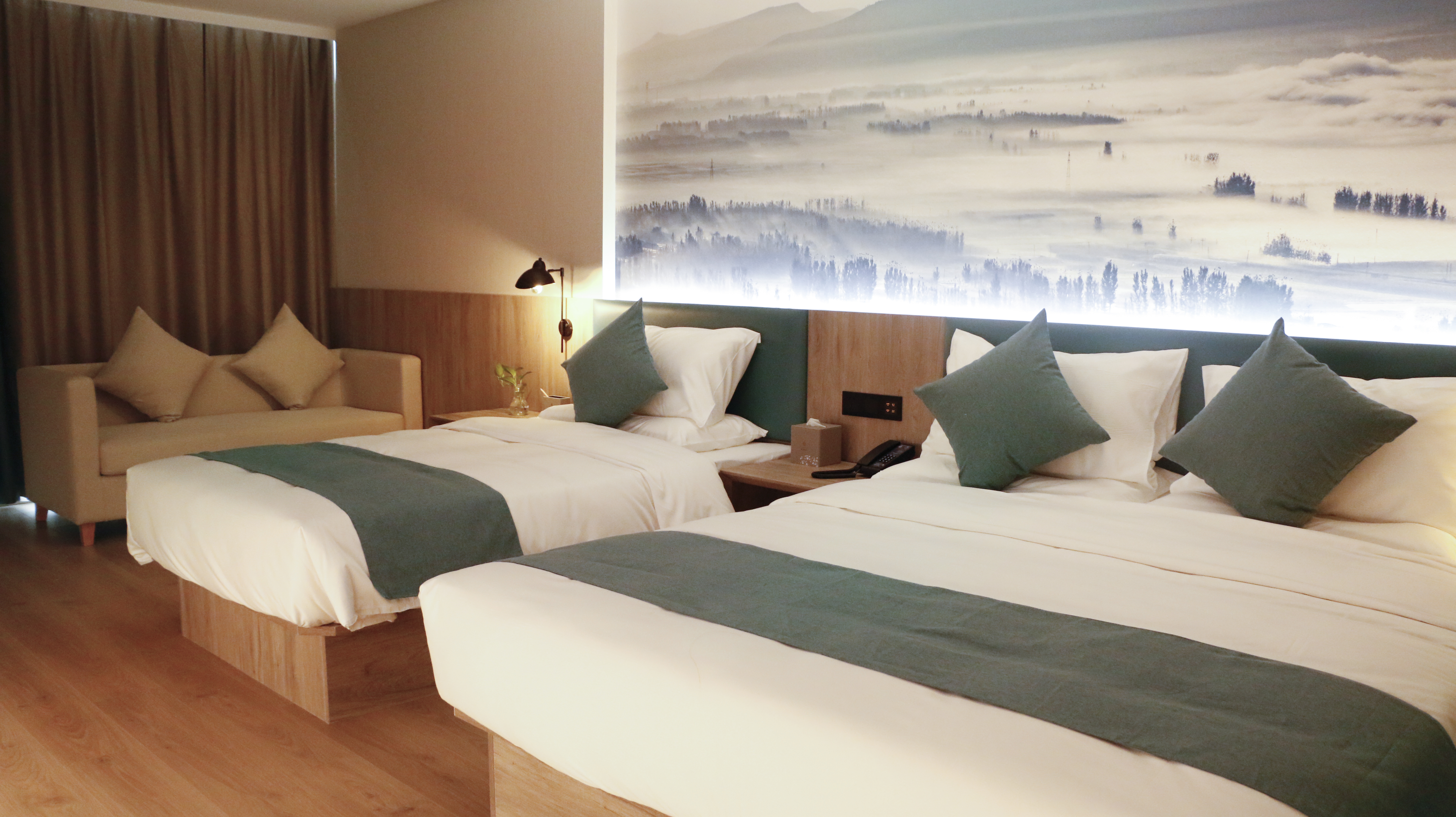 豪华家庭房（落地大窗）