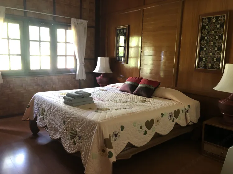 ห้องสแตนดาร์ด เตียงใหญ่ 1 เตียง